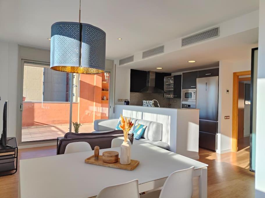 Large Terrace Luxury Apartment Sant Adria de Besos Exterior foto